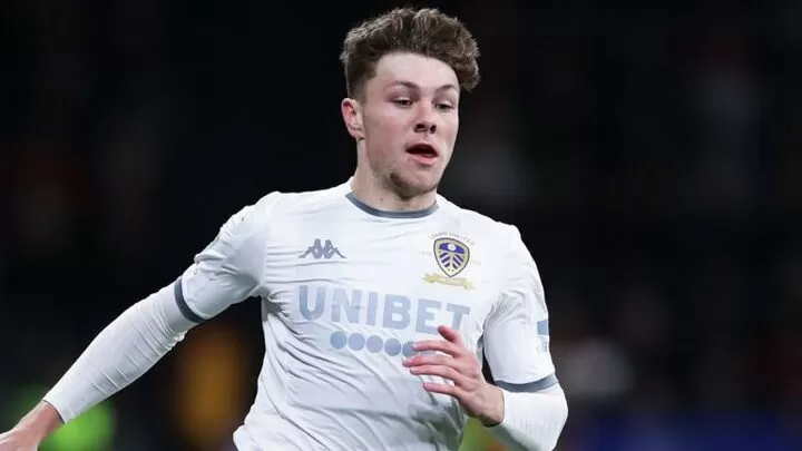 Leeds midfielder Jordan Stevens suspended for betting breaches