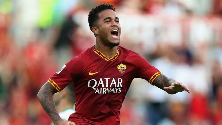 Racist Supporters Have To Go To Prison Roma Winger Justin Kluivert All Football