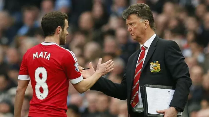 Juan Mata recalls Van Gaal s probing questions