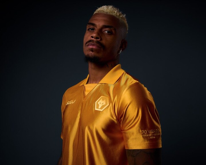 シャツ Wolves Forever Emmitt Football CgAGVWc2ZCeAJs0IAAEDUK1y1EA355.jpg