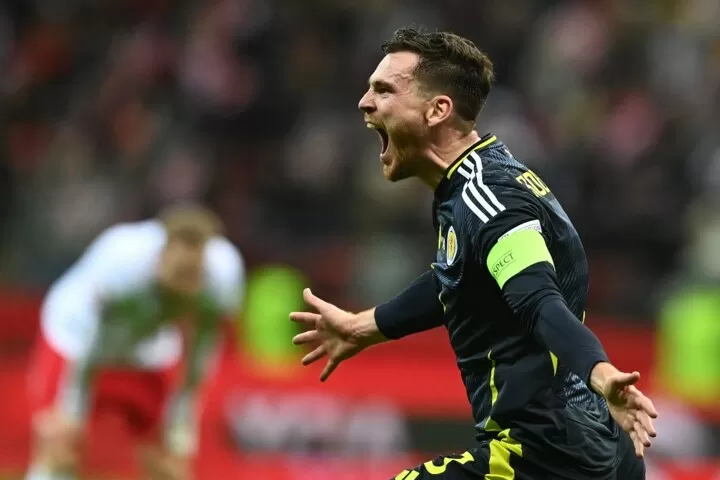 Dramatic Final Moments: A Play-by-Play Account of the Winning Goal