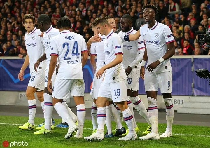 Lille 1 2 Chelsea Willian S Unreal Volley Gives Manager Lampard First Ucl Win All Football