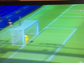 Peep at this free-kick by Gaetano Oristanio against Barcelona in Youth League.