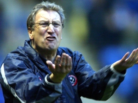 Celebrating Neil Warnock & his most infamous dressing room meltdown