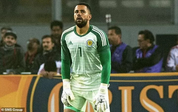 Jordan archer goalkeeper cheap