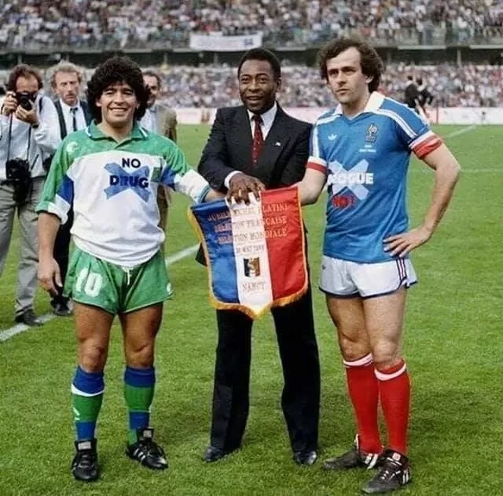 Fact Check: This Picture of Maradona, Pele And Platini Is From