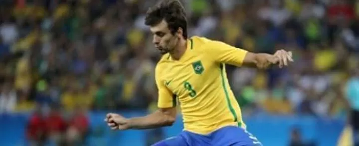 rB8ApF28xv6AIFclAAA3LSy by8723.jpg Barcelona and Leicester eye Brazil defender Rodrigo Caio (Marca)
