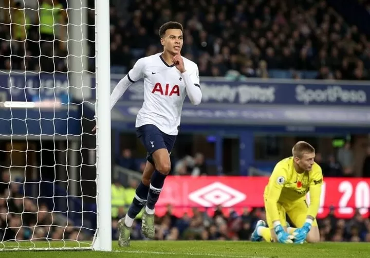 Finallly Alli Scores His First Pl Away Goal Since Jan And Spurs Will Like It All Football