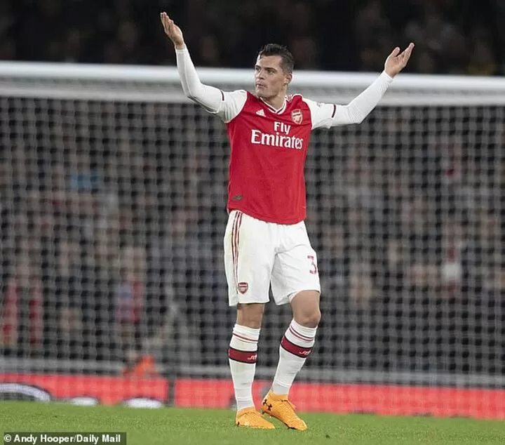 Opinion Arsenal Supporters Booing Captain Is Betraying What It