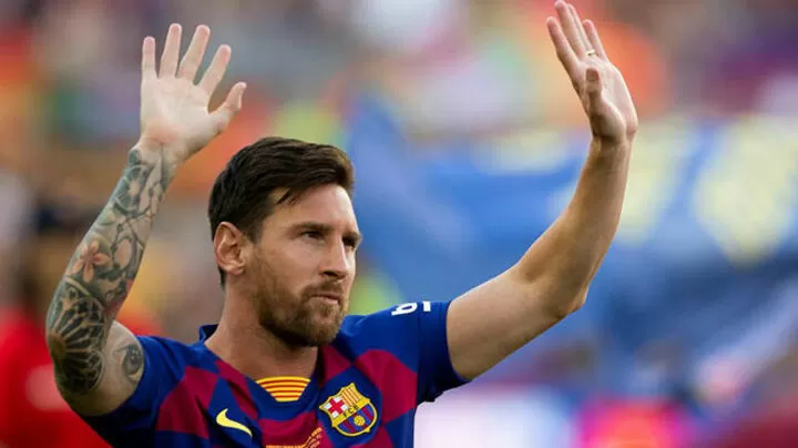 Crouch I Will Be Able To Tell My Grandkids I Shared A Pitch With Goat Messi All Football