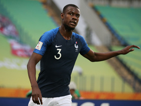 Equipe de France Espoirs - Evan Ndicka appelé en renfort