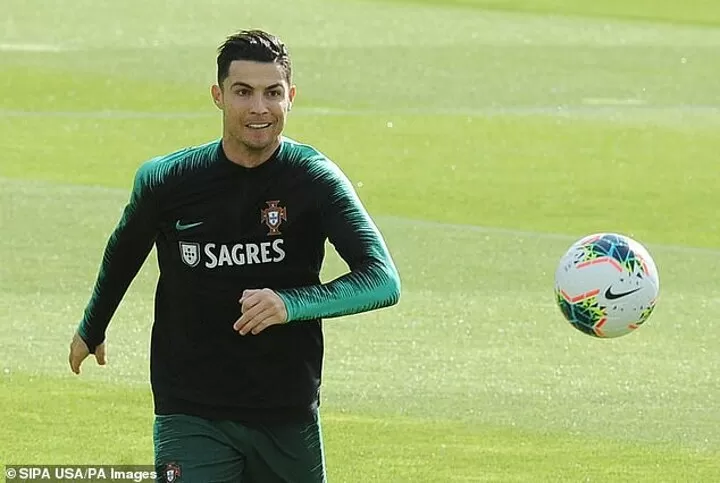 Portugal Team Mate Claims Ronaldo Isn T Injured Contradicting Sarri S Statement All Football