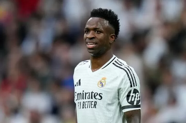 Liverpool signing takes aim at Vinicius Jr after making bet with Real  Madrid star| All Football