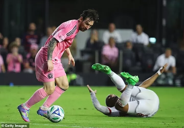 David Beckham keen to bring Man City icon Kevin De Bruyne to Inter Miami for a superstar link-up with Lionel Messi| All Football