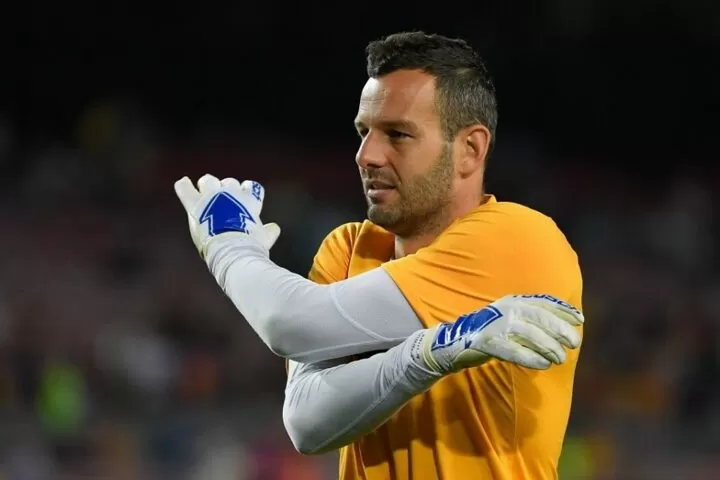 Handanovic gloves deals