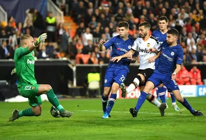 Valencia 2 2 Chelsea Both Wait For The Final Game To Decide Qualification Fate All Football