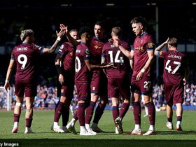 Everton 2-2 Ipswich: Tractor Boys come from two goals down to claim a point