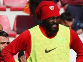 Adebayor quitte Kayserispor