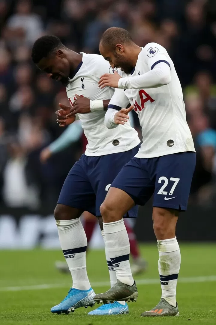 Ht Spurs 3 0 Burnley Son Scores Incredible Solo Goal Kane Lucas On Target All Football