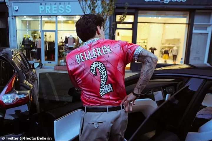 Bellerin shows off custom Arsenal shirt with WWF sponsor| All Football