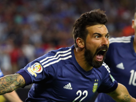 OFFICIAL: Former Argentina & PSG star Ezequiel Lavezzi retires from football