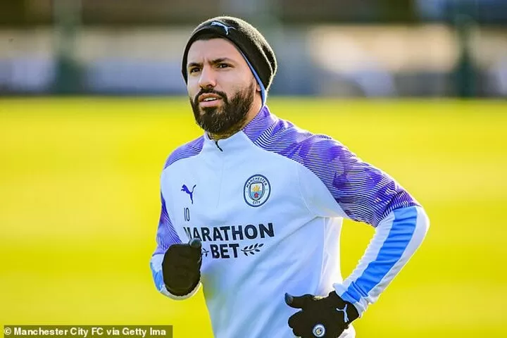 Lautaro Martinez S Family Show Their Colours As His Brother Dons Man City Shirt All Football