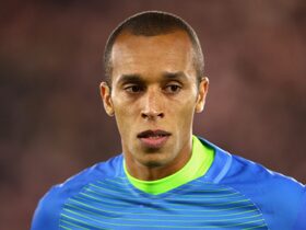 Miranda: Gabigol didn’t have right patience at Inter, Lautaro did