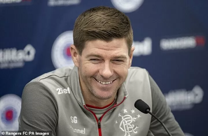 They Are Not At Top Of Table Anymore Gerrard Takes Swipe At Man