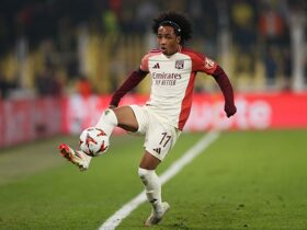 Sunderland owner Kyril Louis-Dreyfus travels to Lyon to persuade Malick Fofana