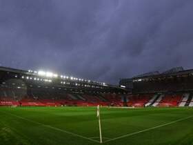 Manchester United vend des morceaux de la pelouse d’Old Trafford à 145€ pièce