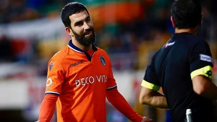 Arda Turan Close To Joining Galatasaray After Ending Loan Deal With Basaksehir All Football