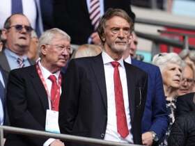 Manchester United rentre en guerre avec ses supporters