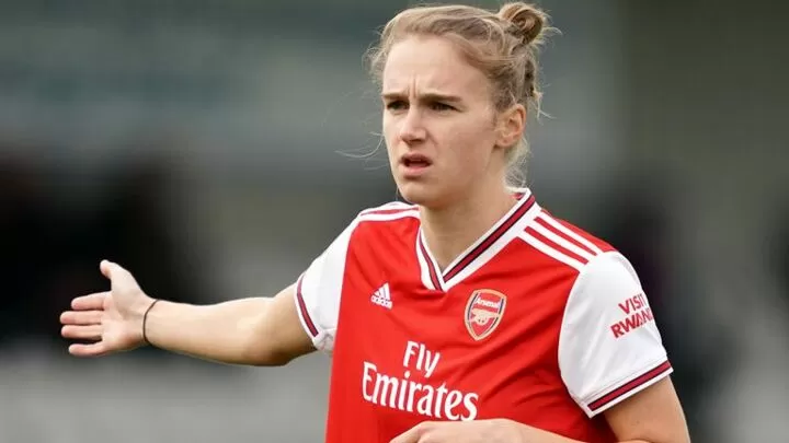 Arsenal S Vivianne Miedema Hopes An Out Gay Male Footballer Would