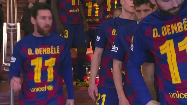 Barcelona players all wear Dembele 