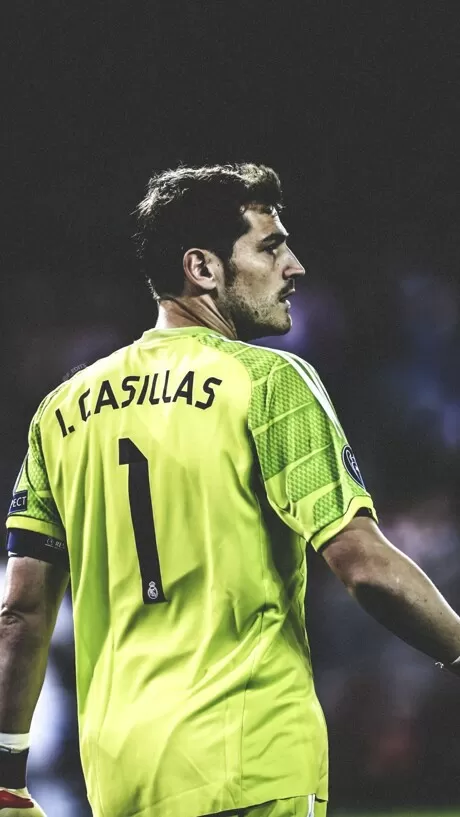 Real Madrid Spain Casillas Fc Porto Player Issue Formotion