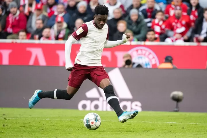 3 Assists In 7 Games Alphonso Davies Named Bayern Player Of Month For February All Football