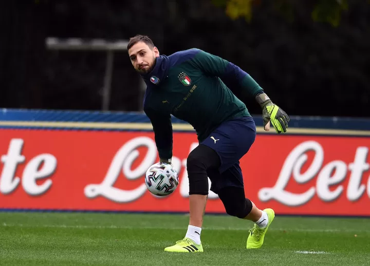 Milan Raiola Disagree On Valuation Of Donnarumma By A Distance Of 40m All Football
