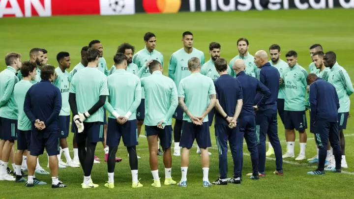 Coronavirus: Real Madrid players and coaches agree to take pay