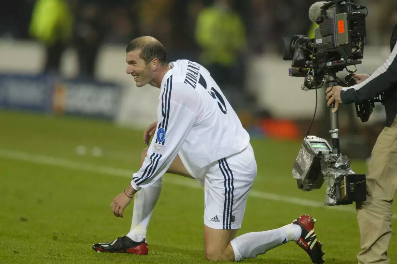 Football Classic: Zidane scoring the 'greatest' goal in Champions ...