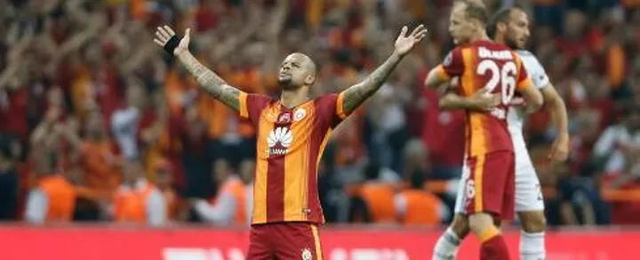 Melo Hits Back At Chiellini With A Post To Juventus Defeat To Galatasaray All Football