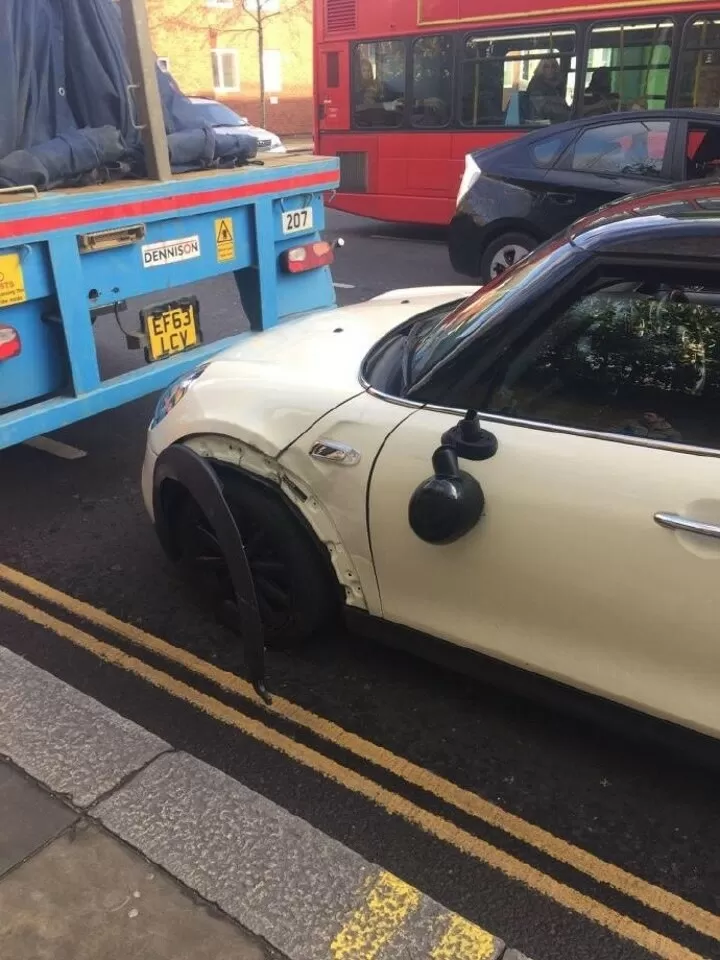 Kante Swaps Mini For Mercedes As He Arrives At Chelsea Training In New Car All Football