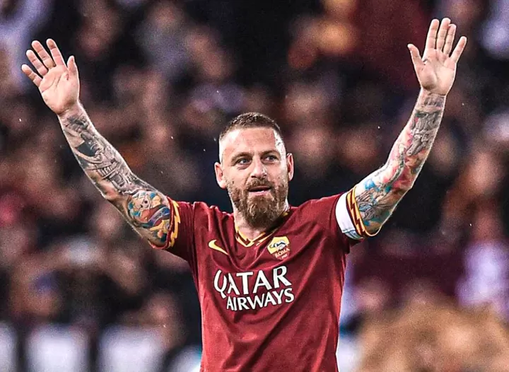 A true legend! OTD in 2019, Roma announced De Rossi would be