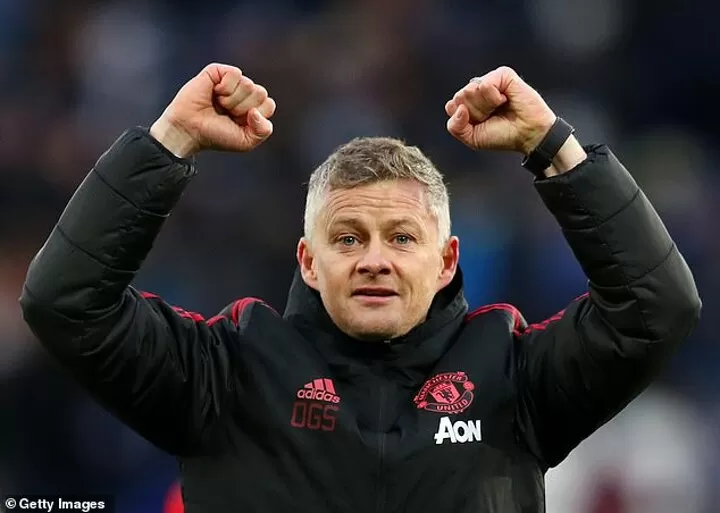 Sportsmail Line Up Man Utd Xi With Sancho Saul Koulibaly Dean