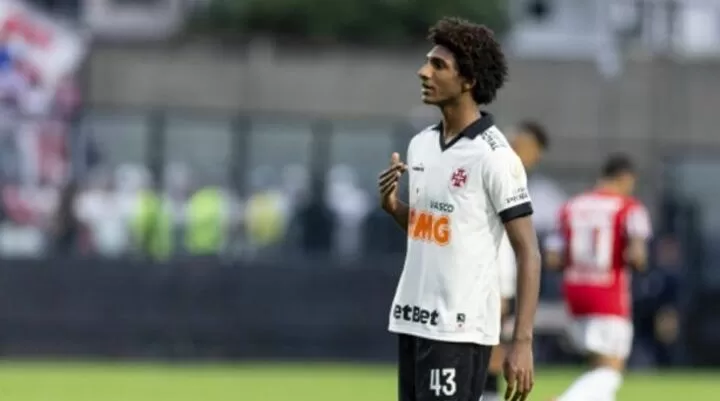 Liverpool Targeting Brazilian Teen Magno Labelled The Next Neymar All Football