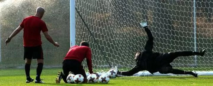 Milan Have Offered Donnarumma An Extension Of Current Deal Worth 6m A Year All Football