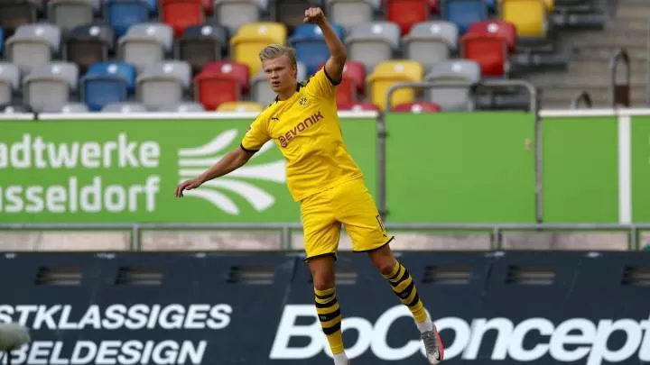 Last Minute Haaland Goal Sinks Dusseldorf But Bayern Bite Back All Football