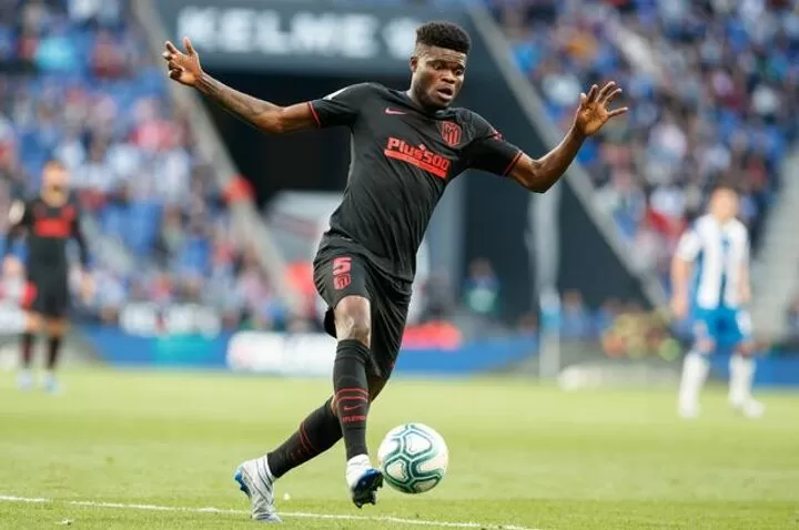 Arsenal Transfer News Partey Agent To Travel Szoboszlai And Guendouzi Latest All Football
