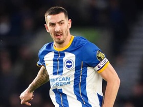 Premier League : buteur malheureux contre Nottm Forest, Lewis Dunk égale Carragher, Škrtel et Jagielka