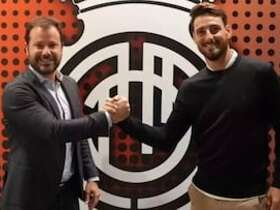Ortells y Aduriz negocian en Barcelona