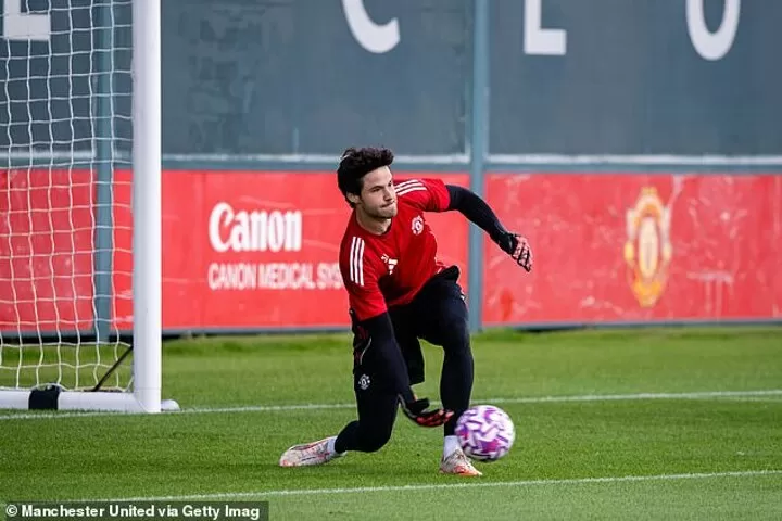 Man United veteran reveals how new signing Senne Lammens has already  'impressed' after £18.2m summer move | All Football